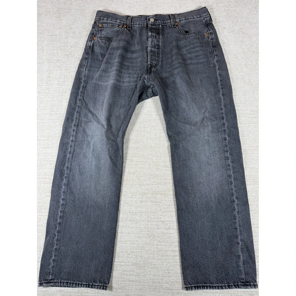 Levi's 501 Original Fit Jeans Mens 36/29 Black Straight Leg Denim 00501-3370